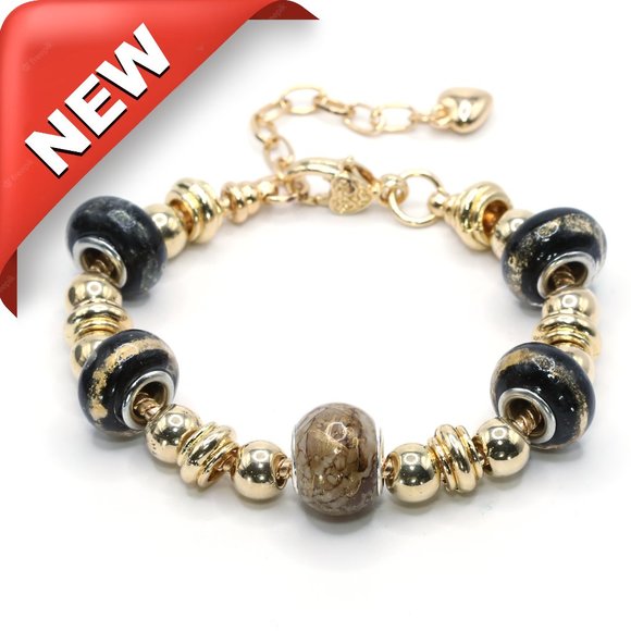 Charmed Life Bracelet: Quest for Gold (#1071) - Picture 1 of 3
